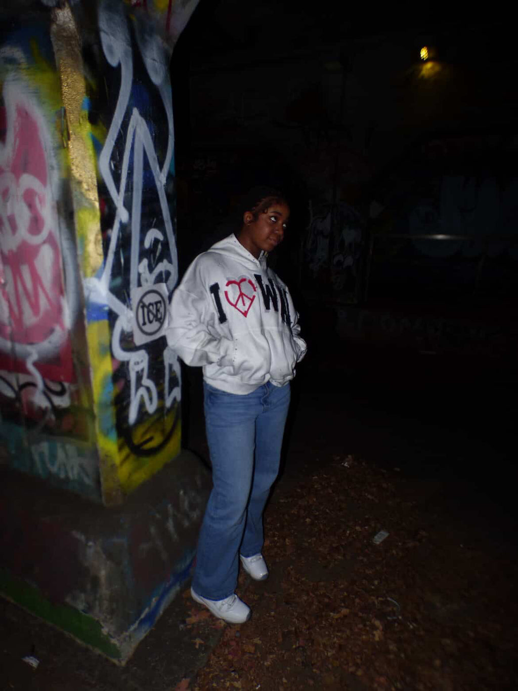 I Heart WAR HOODIE Stone / Washed Grey