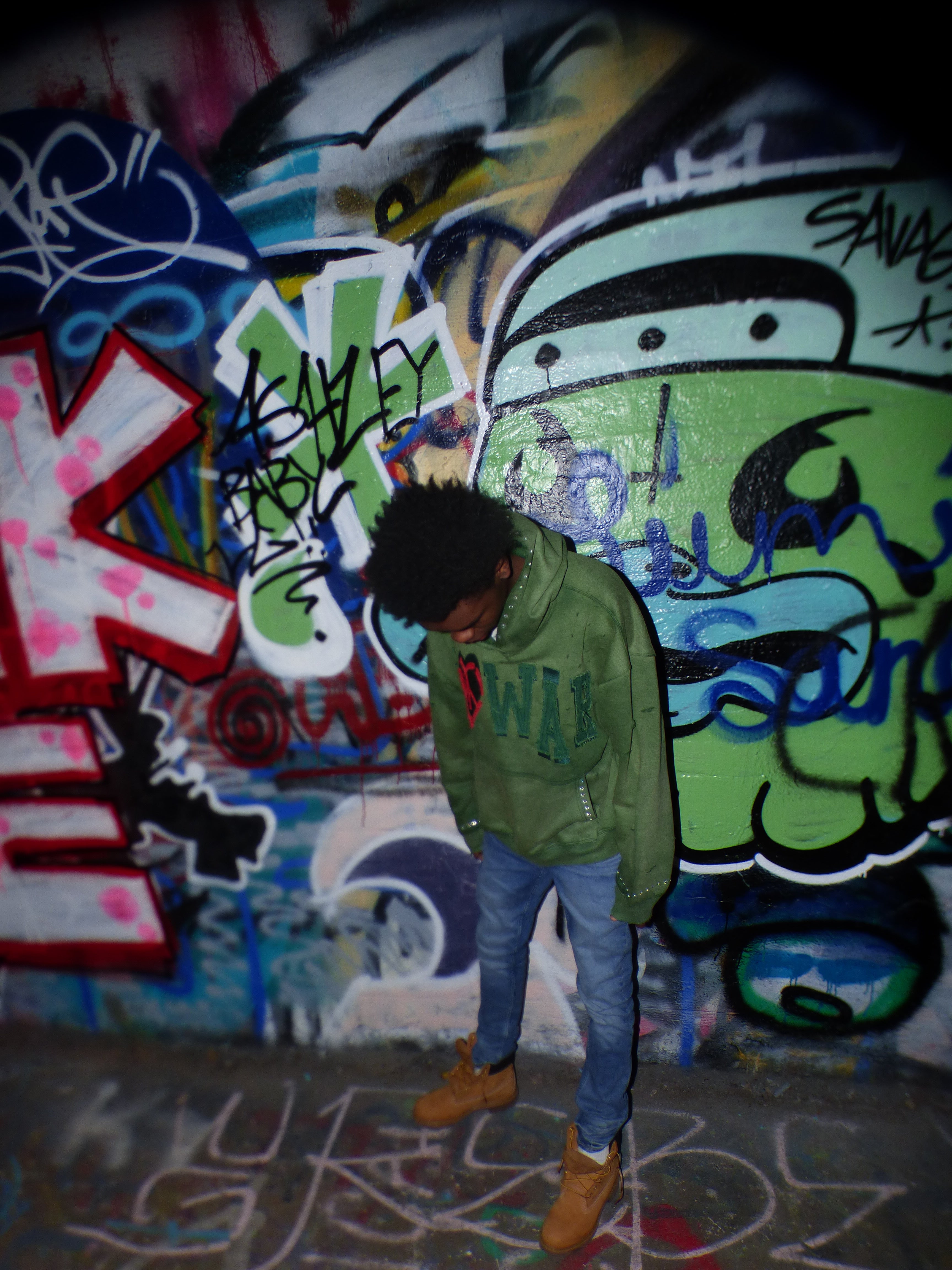 I Heart WAR  HOODIE Olive Green washed